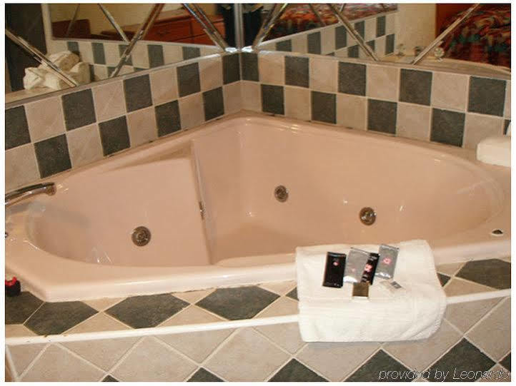 Red Carpet Inn Absecon Galloway Habitación foto